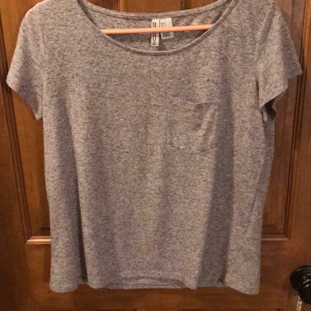 Gray speckled shirt